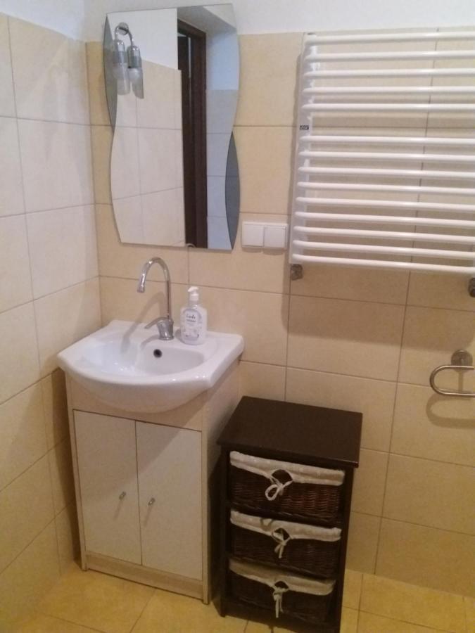 Pokoje I Domki Nadmorskie - Bajkowa Mierzeja Stegna  Exterior photo